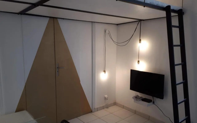 Enjoyable 20m² MONTREUIL 5 minutes Paris