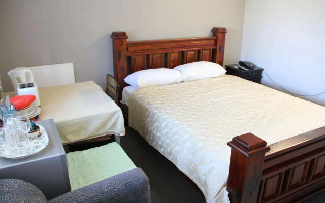 Parnell City Lodge