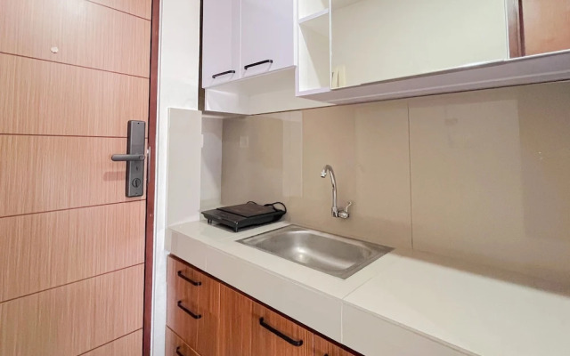 Modern And Best Deal Studio Vida View Makassar Apartment