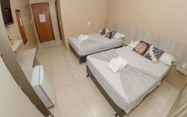 OYO Pousada 4 Estações