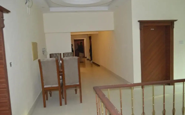 Rose Valet Guest House