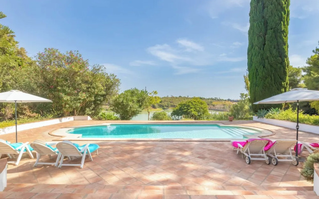 Cortijo Villa Padierna El Lago