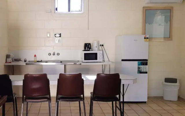 Burdekin Motor Inn