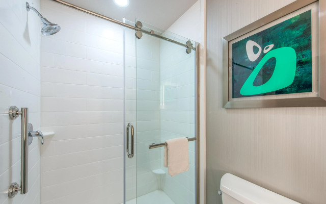 Holiday Inn Express & Suites Shawnee-Kansas City West by IHG