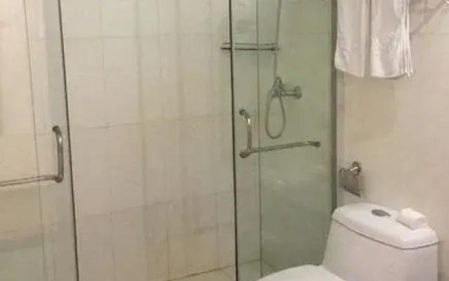 Jiecheng Hengrui Business Hotel