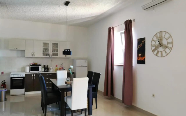 Priska Apartment