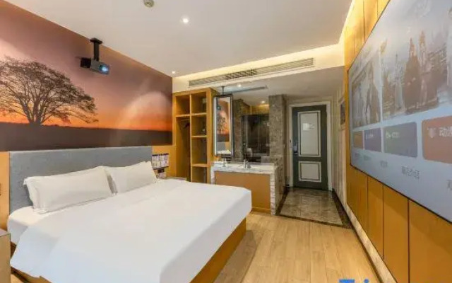 New Day Boutique Hotel