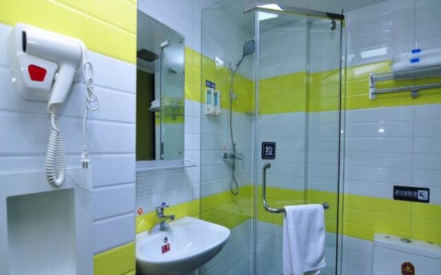 7Days Inn Yuxi Mingzhu Road