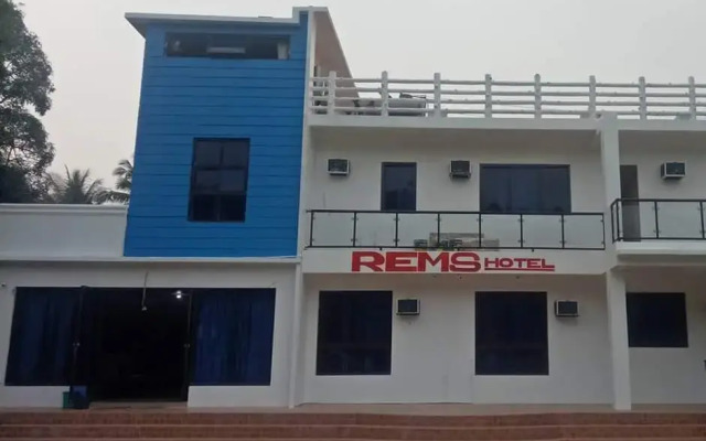 Rem's Virgin Island Hotel