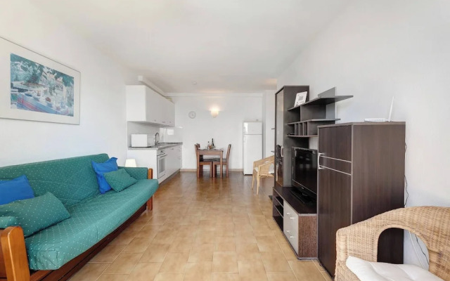 Costa Isora 1 Frontline