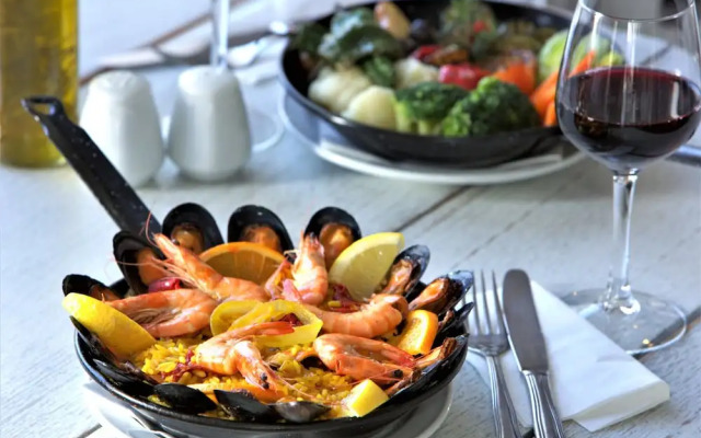 Saladar Suites Boutique