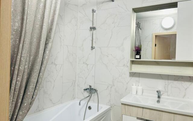 На Сутки на улице Спандаряна 1Б