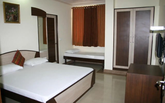 Hotel Taran by OYO