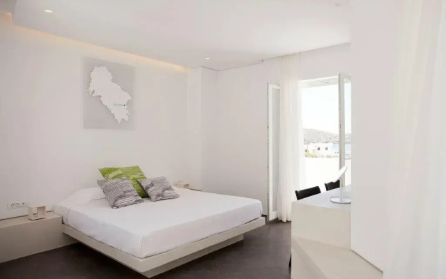 Relux Ios Hotel