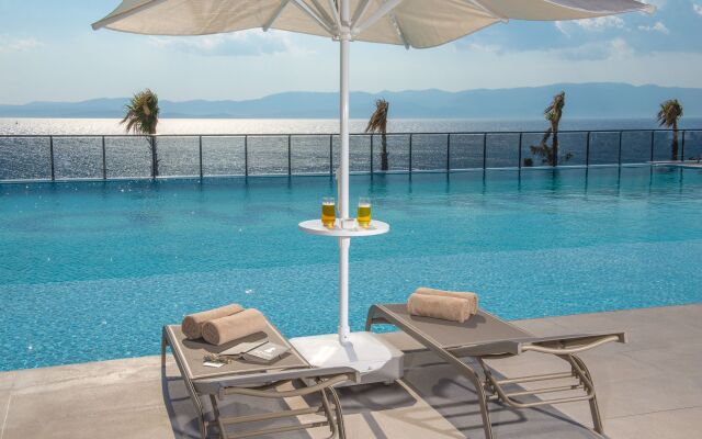 The Nowness Luxury Hotel & Spa (Adults Only 16+)