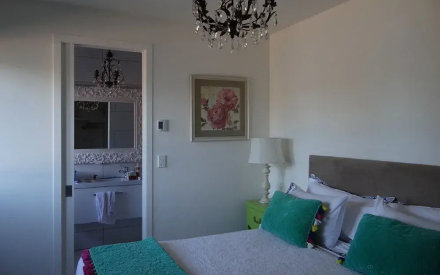 Edgewater Lodge B&B