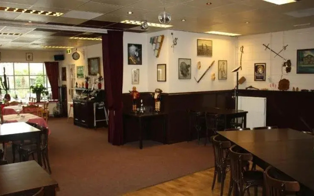 Hotel Café Restaurant Snackbar Beerzerveld