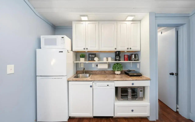 233 Market Street Unit C