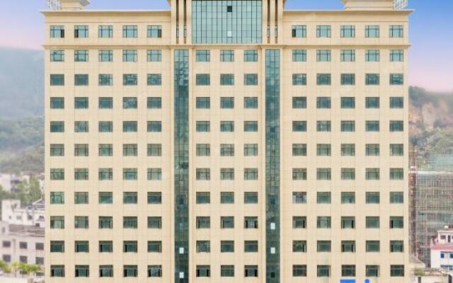 Jan Hotel
