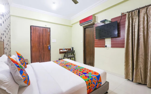 Fabhotel Royal Ville