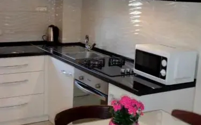 Apartment A&T