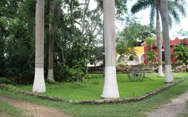 Hacienda Blanca Flor