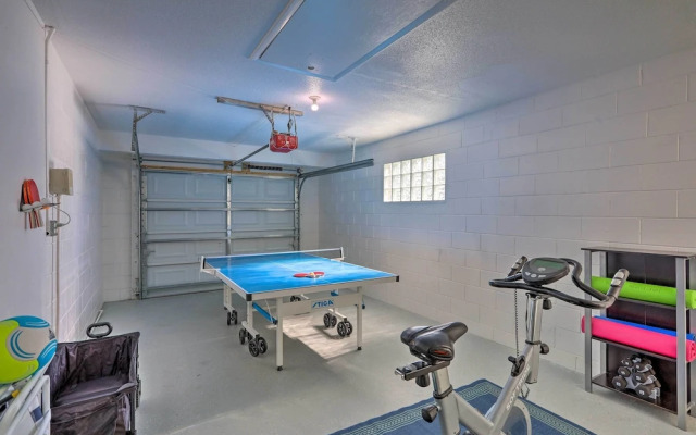 Pet-friendly Merritt Island Home w/ Heated Pool