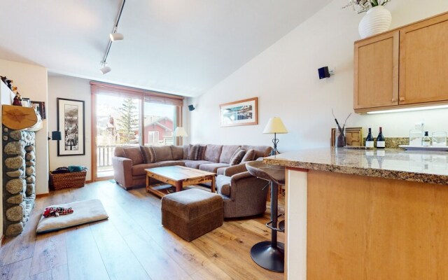 Snowcreek V #784 2 Bedroom Condo by RedAwning