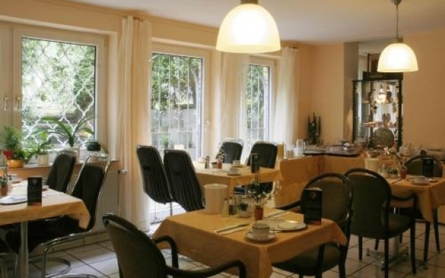 Hotel Eilenriede Garni