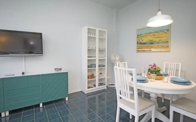 Cisano Beach Apartment