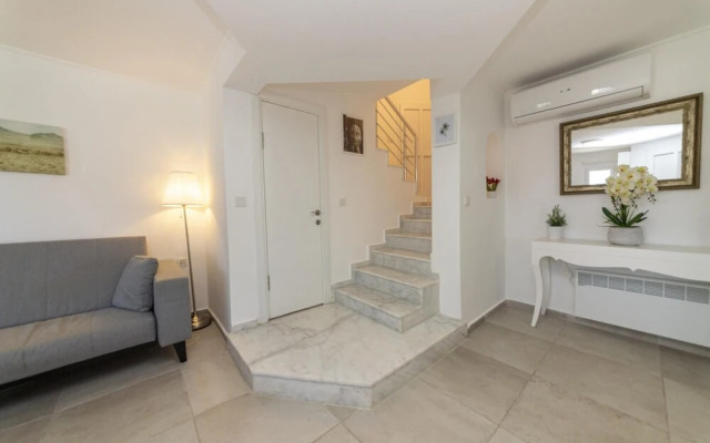 Amazing Duplex House With Sea View in Bodrum
