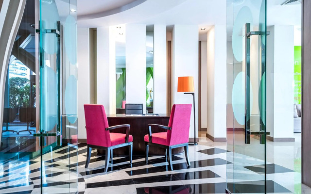 Hilton Garden Inn Bangkok Silom