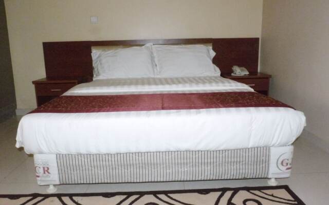 Rosaline Suites Hotel