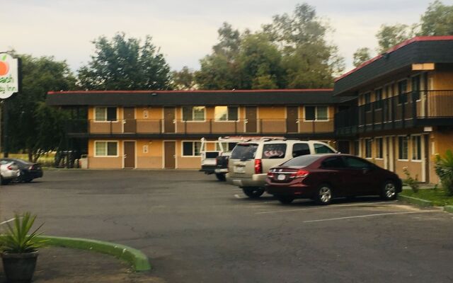 Peach City Inn - Marysville Yuba City