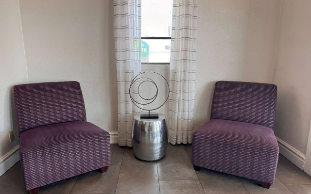 Wingate by Wyndham Galveston Beachfront at the Seawall