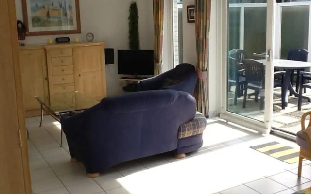 Bungalow for 6 People, Near the Beach