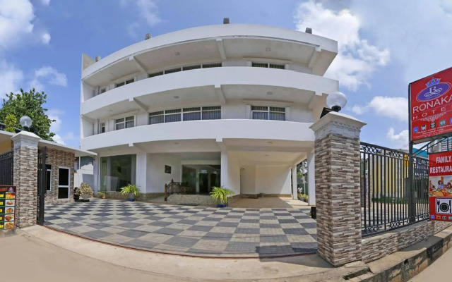 Ronaka Hotel
