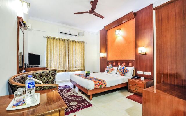 FabHotel Kangappadan Residency