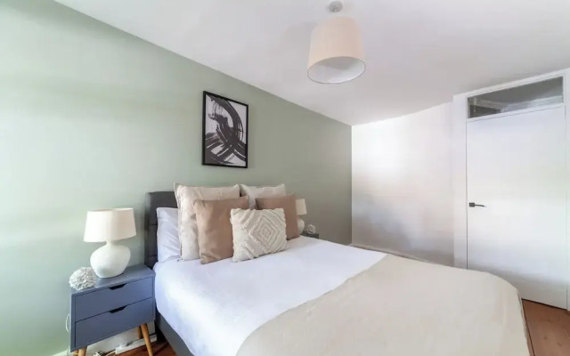 The Canonbury Apartment