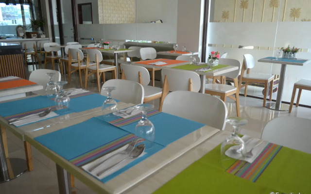 Casa Rafael Business Inn