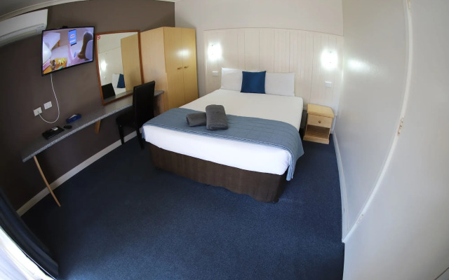 Sleepy Hill Motor Inn