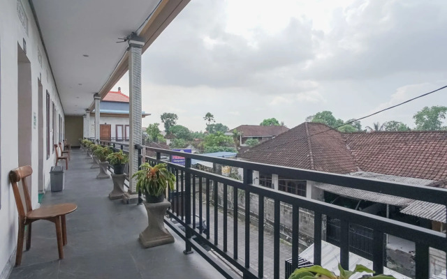 Guesthouse Penginapan Cempaka Putih