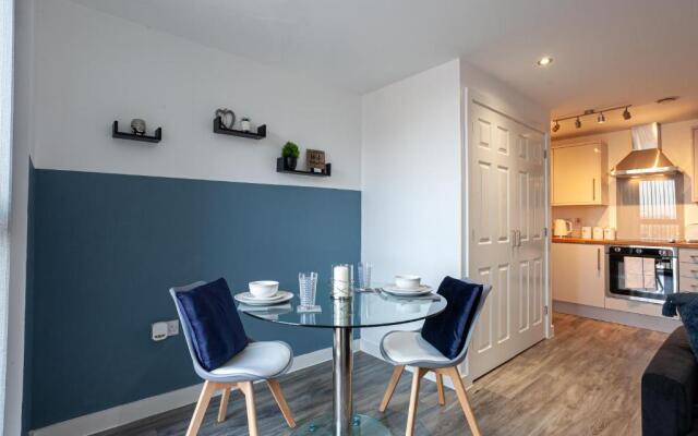 Stylish 1 bed Apt - Fallowfield - Free parking