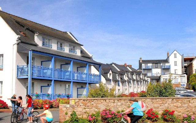 Apartment in Tregastel Near the Beach