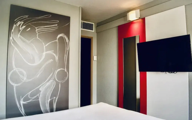 Hôtel ibis Strasbourg Aéroport Le Zénith