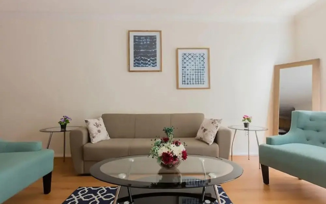 LAs Premier Apartments