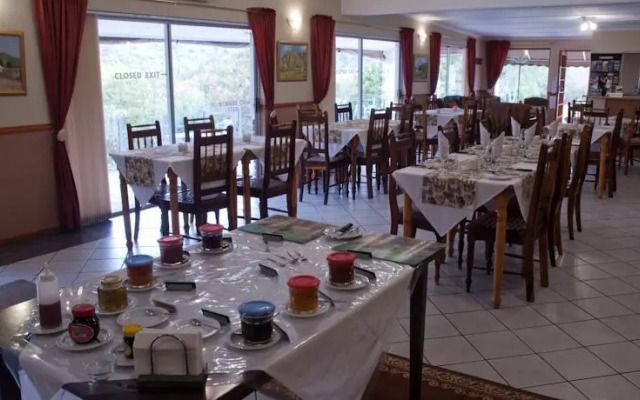 Cango Accommodation Units