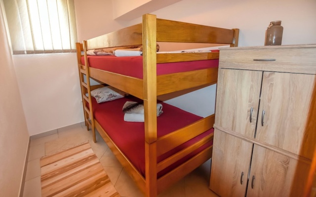 House Levanat