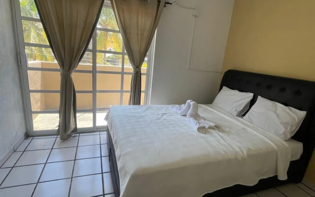 Hotel and Bungalows Palaces