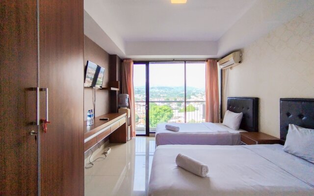 Nice And Comfy Studio At Beverly Dago Apartment